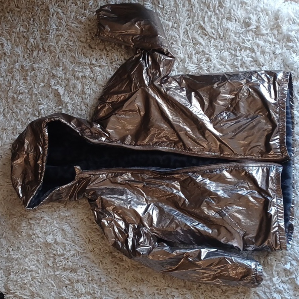 Bon ton metalic jacket